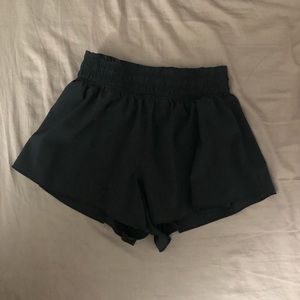 Aritzia The Constant Kellima Running Shorts in BLACK